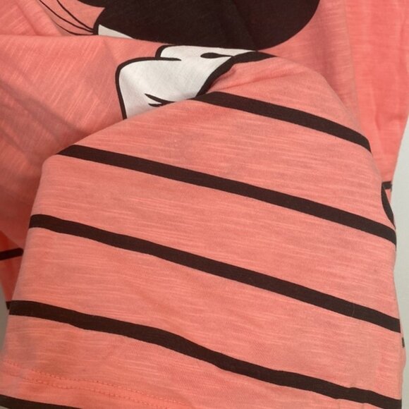 Disneys Women Pink Salmon Graphic Minnie Mouse Short Sleeve T-shirt Size Large - Picture 9 of 11